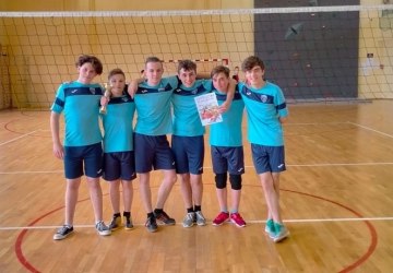 IGRZYSKA MŁODZIEŻY SZKOLNEJ OŚRODKA PIENINY W PIŁCE SIATKOWEJ