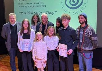 WIELKI SUKCES NASZYCH UCZNIÓW W FINALE OGÓLNOPOLSKIEGO KONKURSU „PIERŚCIEŃ ŚW. KINGI”