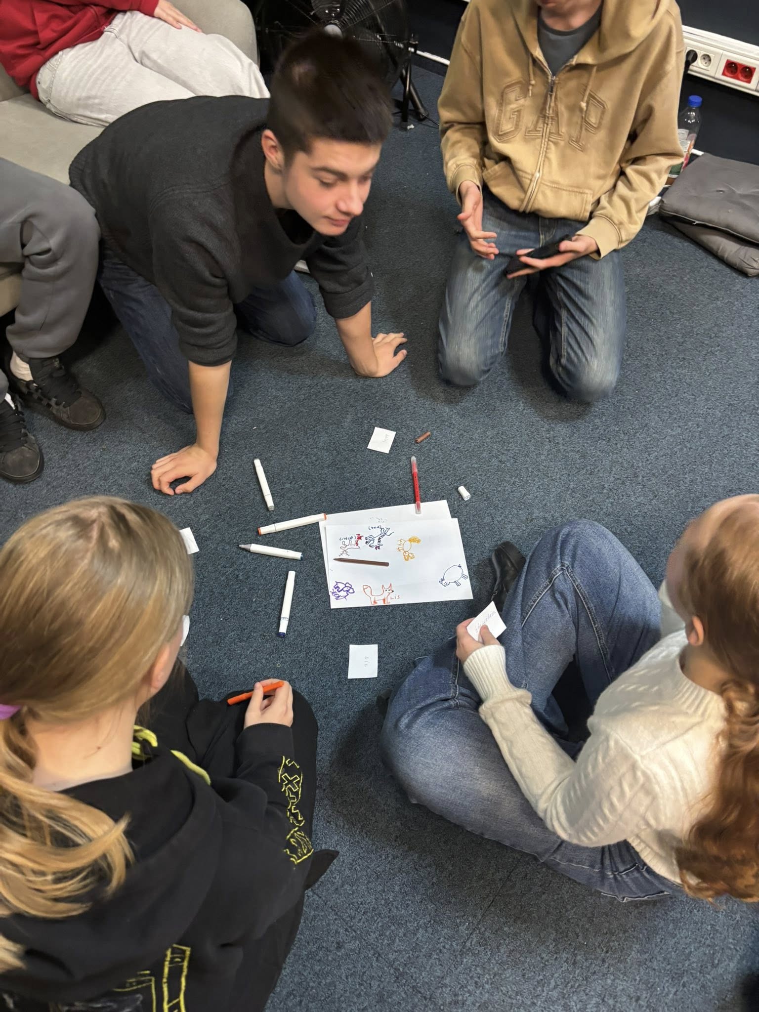 „SZTUKA JEDNOŚCI: WSPÓLNA HISTORIA” – NASI MŁODZI ARTYŚCI W KRAKOWIE