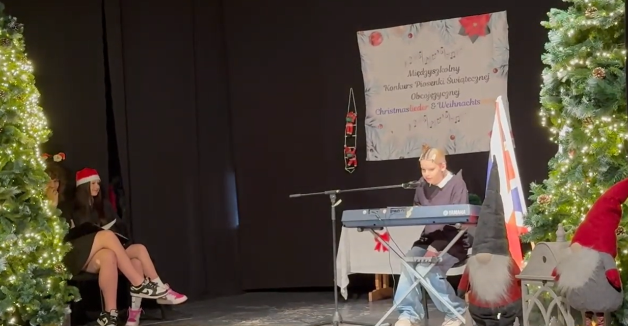 MIĘDZYSZKOLNY KONKURS PIOSENKI ŚWIĄTECZNEJ OBCOJĘZYCZNEJ
