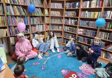 SZKOLNY WOLONTARIAT I BIBLIOTEKA PUBLICZNA – RAZEM DLA NAJMŁODSZYCH